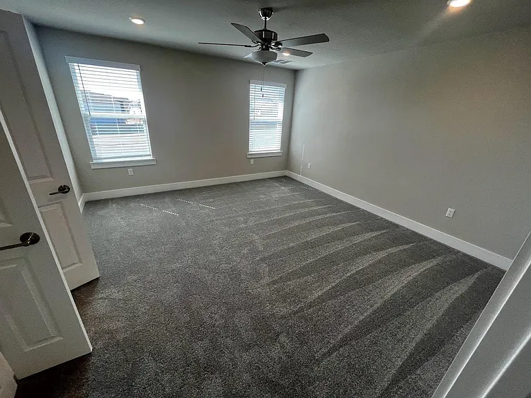 2905 Mary Elizabeth Dr — Photo 22