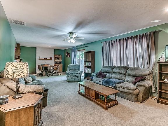 4th image of 1416 Wilburn Dr