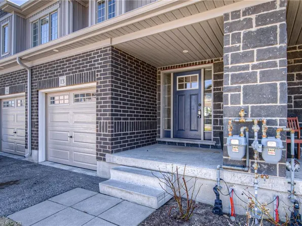 135 Hardcastle Dr #13, Cambridge, ON N1S 0B6