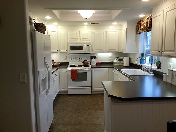 Kitchen, remodeled 2013