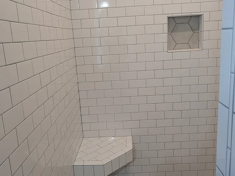 Master Bedroom, Walk-in Shower