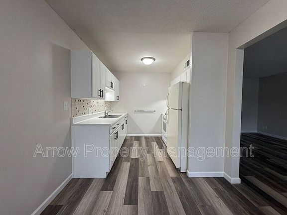 4th image of 823 N 6th St #305