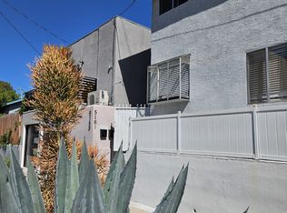 5159 Clinton St #B, Los Angeles, CA 90004