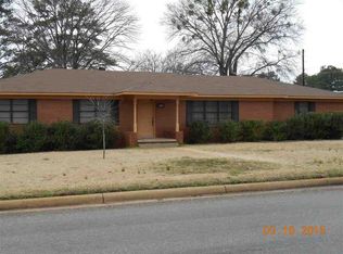 2909 Pine Tree Rd, Longview, TX 75604