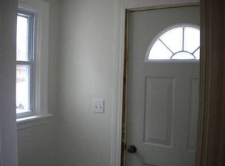 27 Sumner Ter, Springfield, MA 01108