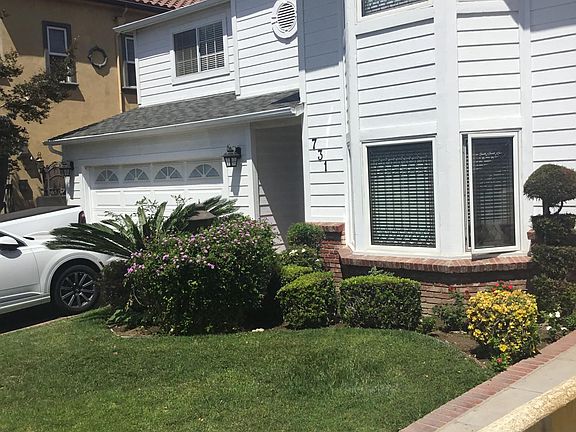 3rd image of 731 E Verdugo Ave