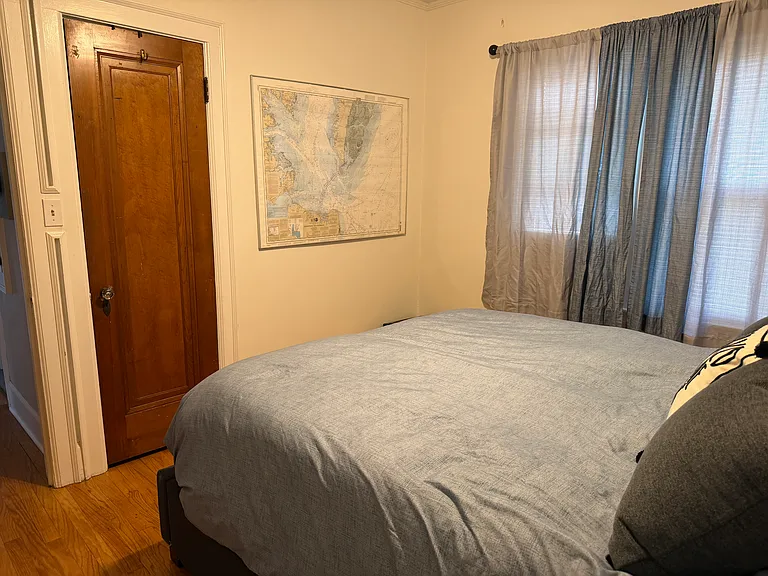 1004 Lakepointe St — Photo 13