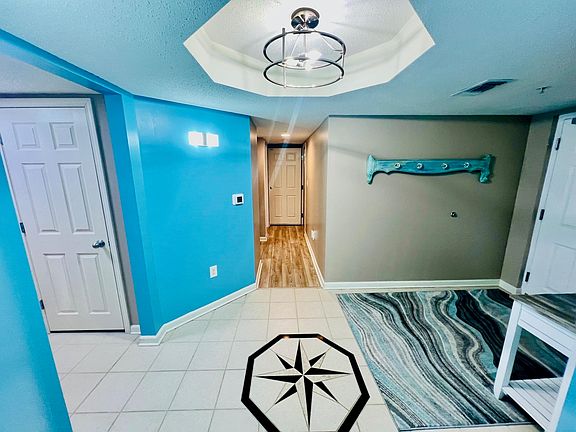 2nd image of 2151 Bridgeview Ct. #1-305