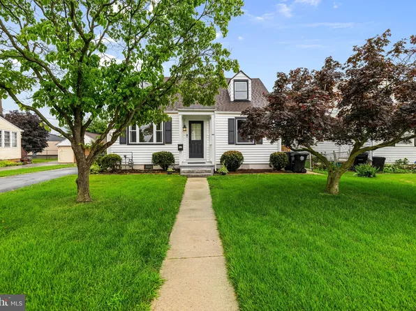 3526 Loganview Dr, Dundalk, MD 21222