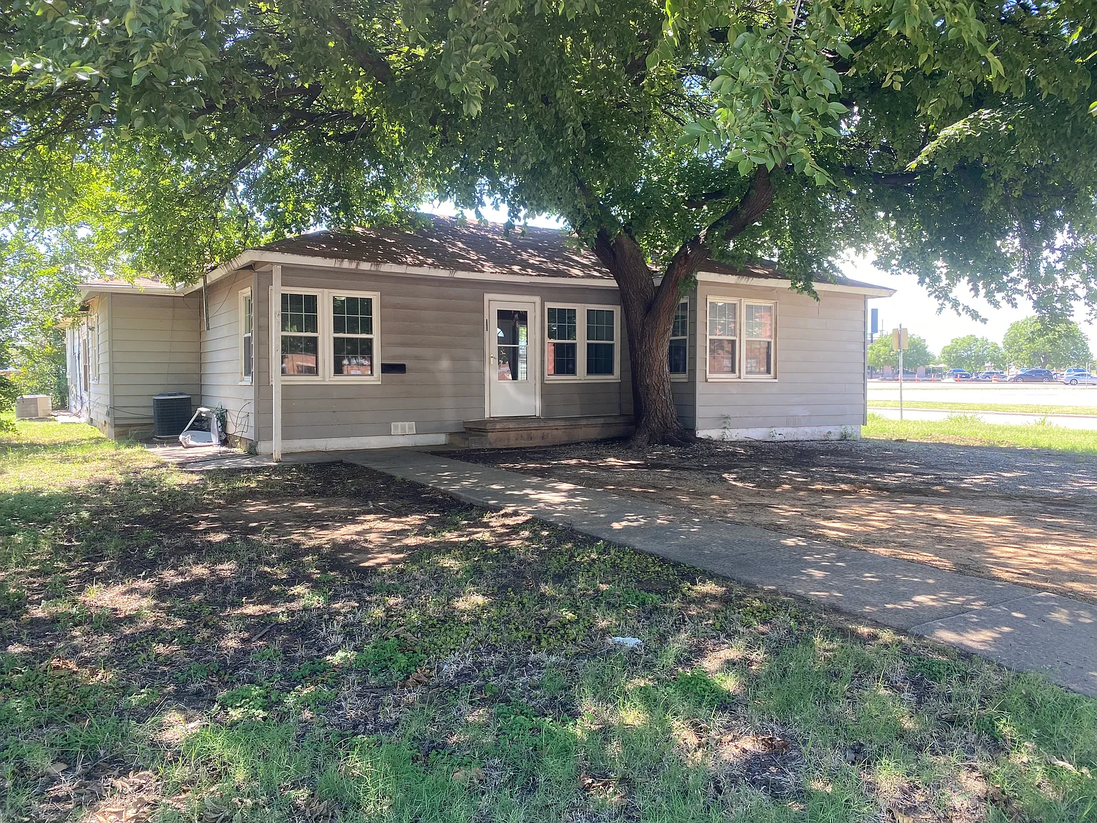 2 bed, 1082 sqft, $1,150 — Photo 1