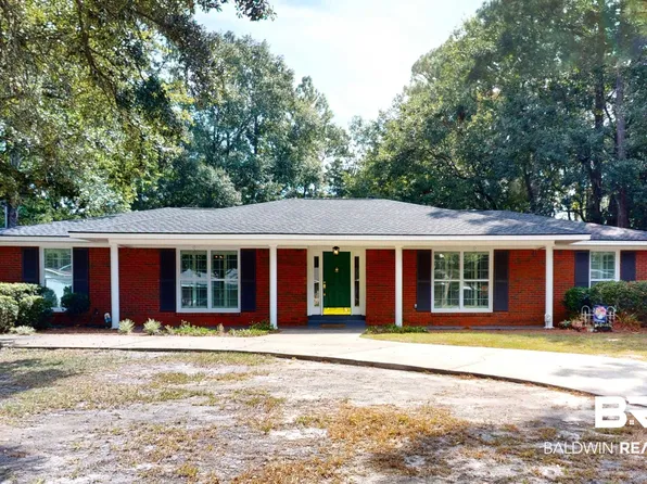 105 Conway Dr W, Mobile, AL 36608