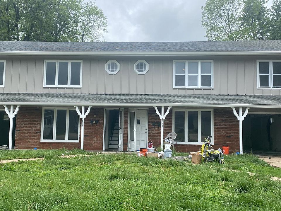 1st image of 8519 W 78th St