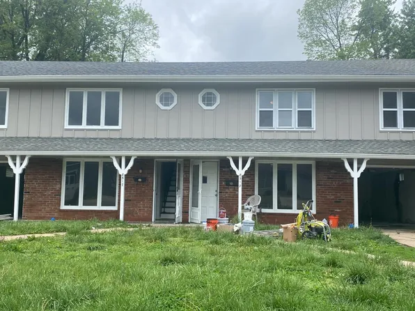 8519 W 78th St, Overland Park, KS 66204