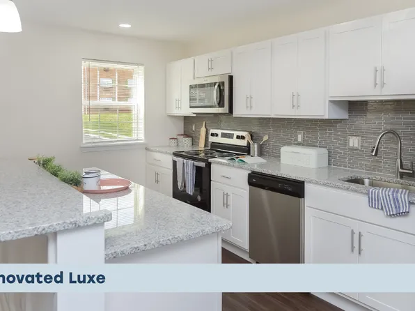 Kingswood Apartments & Townhomes