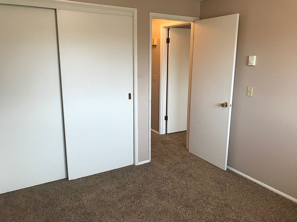 1st image of 1405 Lewis St #19