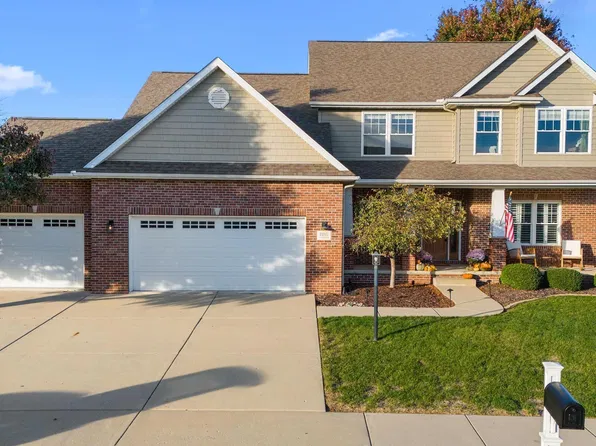10861 N Glenfield Dr, Dunlap, IL 61525