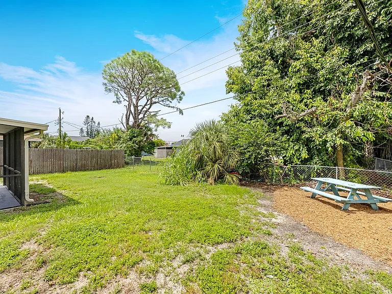 4392 Pine Lake Rd — Photo 6