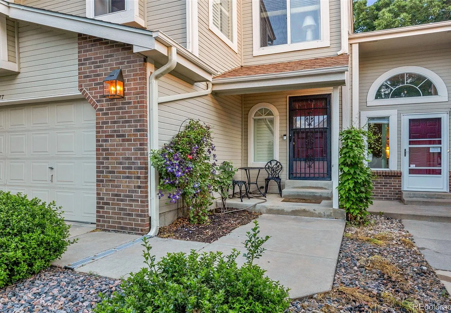 3 bed, 3.5 bath, 2971 sqft, $3,500 — Photo 2