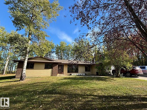 2nd image of 5001 67th St