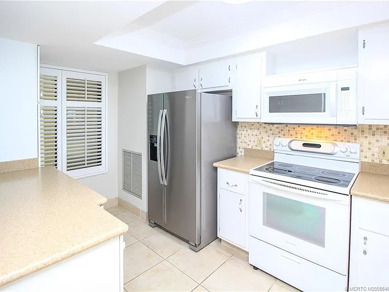 4540 NE Sandpebble Trce #104 — Photo 14