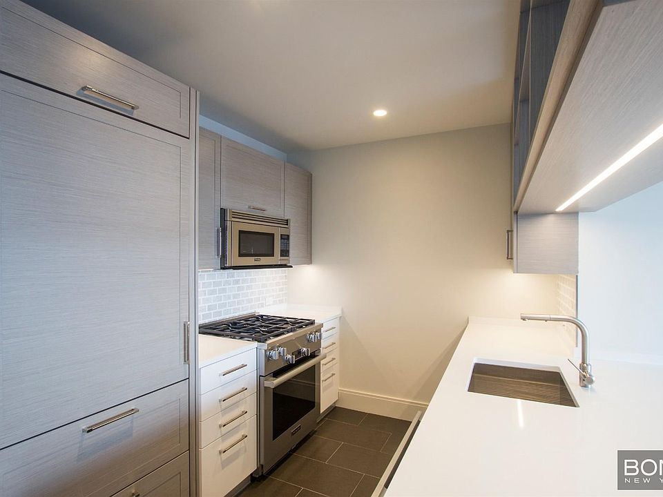 2nd image of 213 Ashland Pl #22D