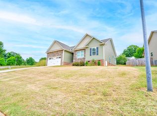 129 Topaz Ln #25, Gaffney, SC 29341