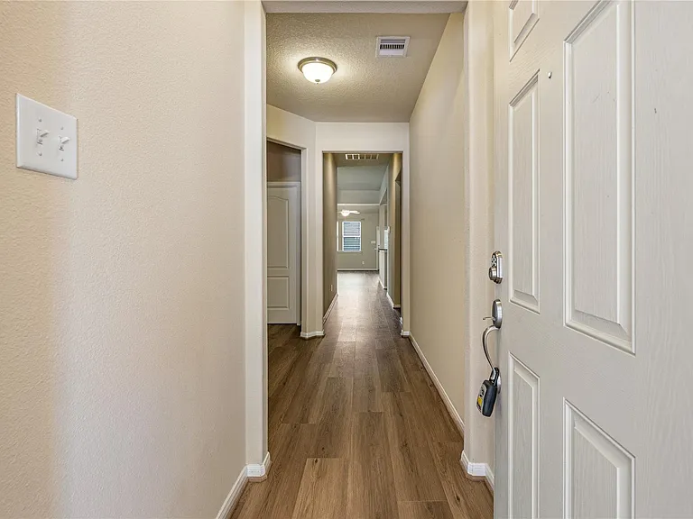 39 Butternut Grove Pl — Photo 12