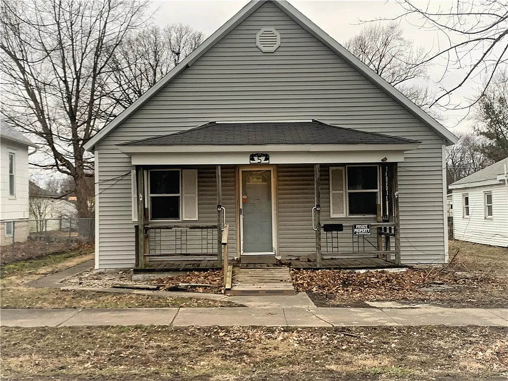 5 Johns St photo 1