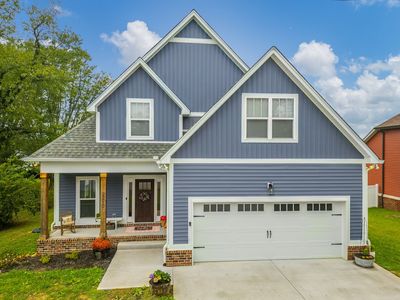 2210 S Williams Rd, Greenbrier, TN, 37073