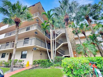 4960 E Sabal Palm Boulevard #206, Tamarac, FL, 33319
