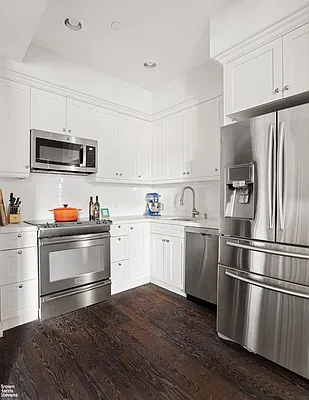 Sold by Brown Harris Stevens | media 4