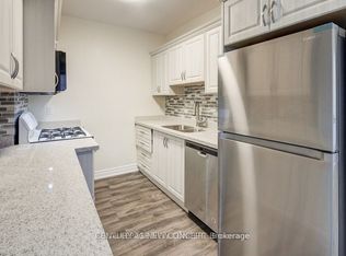 1845 Dufferin St #2, Toronto, ON M6E 3P5