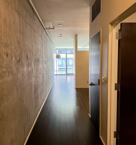 1100 S Hope St #907 — Photo 3
