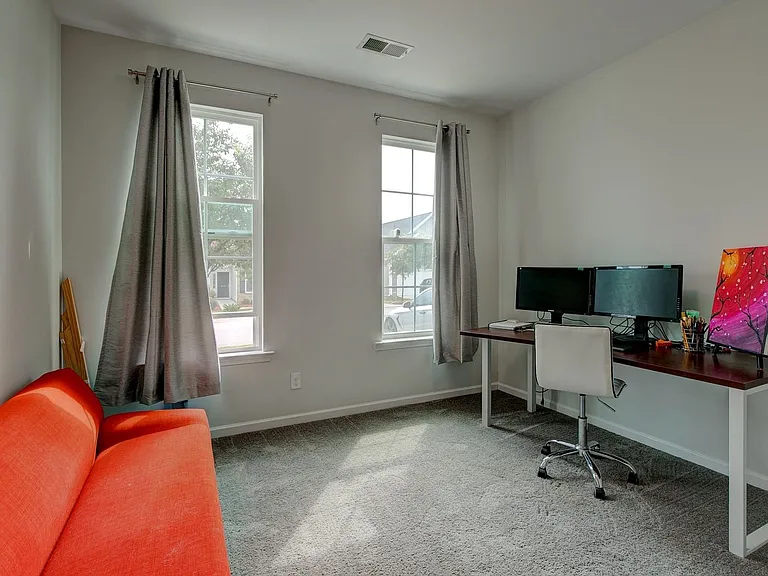 1428 Ardennes Dr — Photo 17