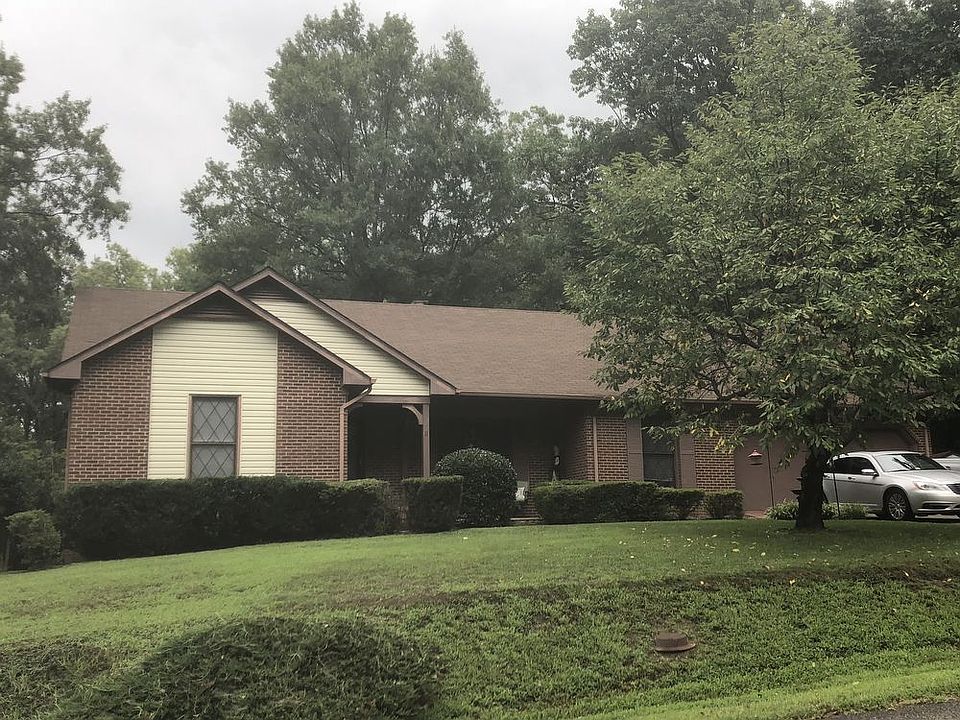 1st image of 203 Stonewall Dr