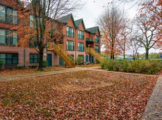 426 W Normal Pkwy #1229, Chicago, IL 60621