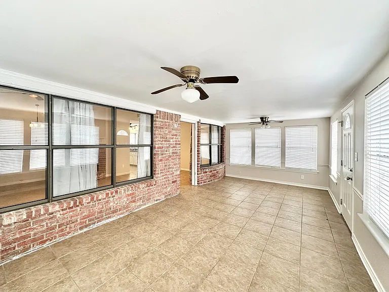 11614 Easterling Dr — Photo 13
