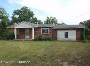 10177 Farris Rd, Cadet, MO 63630