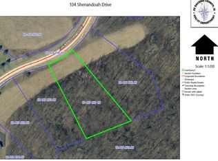 104 Shenandoah Dr, Galena, IL 61036