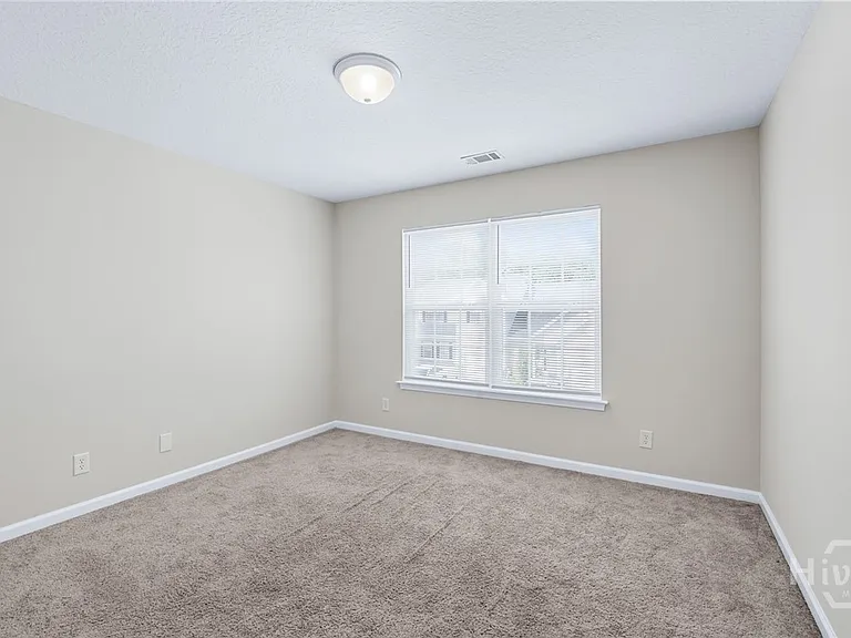 19 Cypress Ln — Photo 21