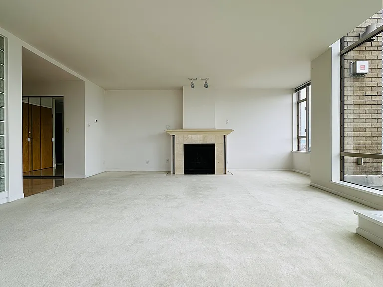 1590 W 8th Ave #1603 — Photo 25