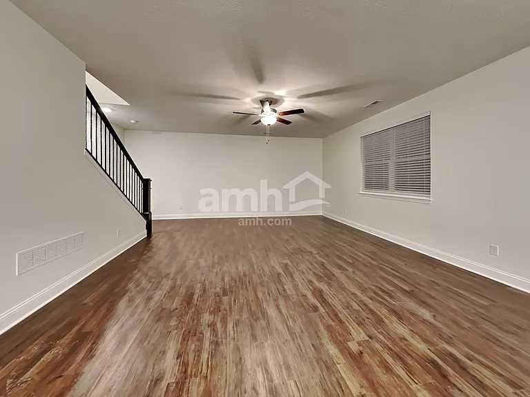8124 Rapala Ln NW — Photo 5