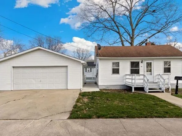 410 S Cherry St, Morrison, IL 61270