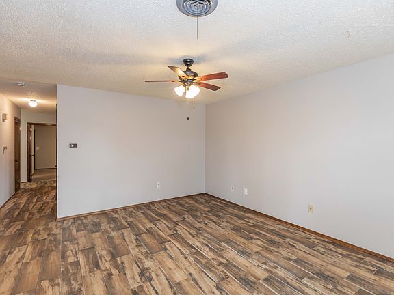 2nd image of 1950 Howard Dr #1950