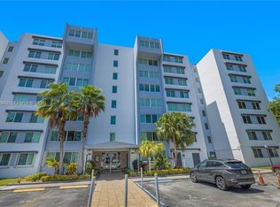 9125 SW 77th Ave #802, Miami, FL 33156