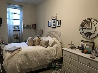 Rented by Salon Realty Corp