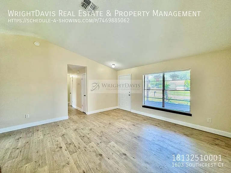 1603 Southcrest Ct — Photo 8