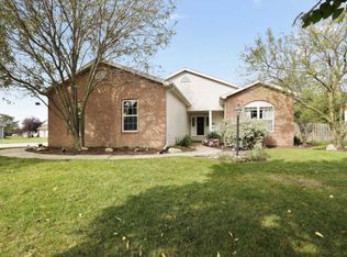 501 Van Buren St, Savoy, IL