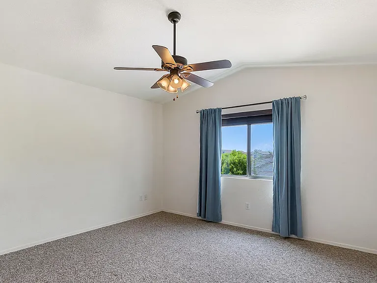 2420 W Tyler River Dr — Photo 15