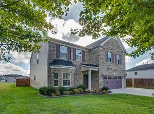 1569 Country Ln, Kernersville, NC 27284